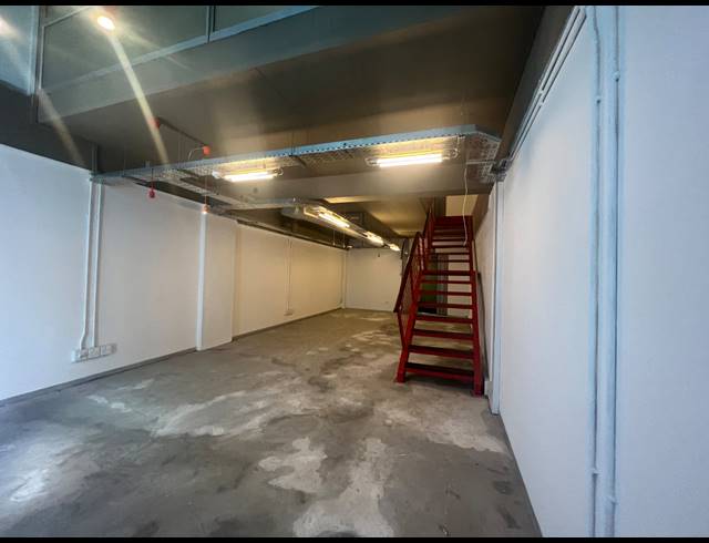 133M² OFFICE TO LET IN ROSEBANK